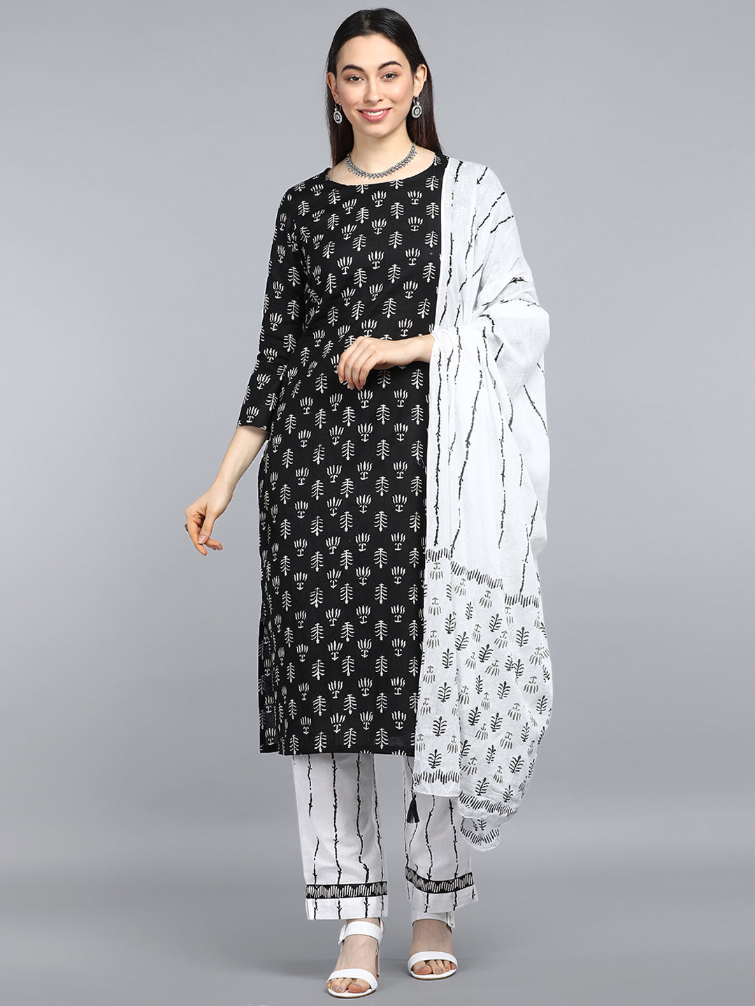 Color_Black