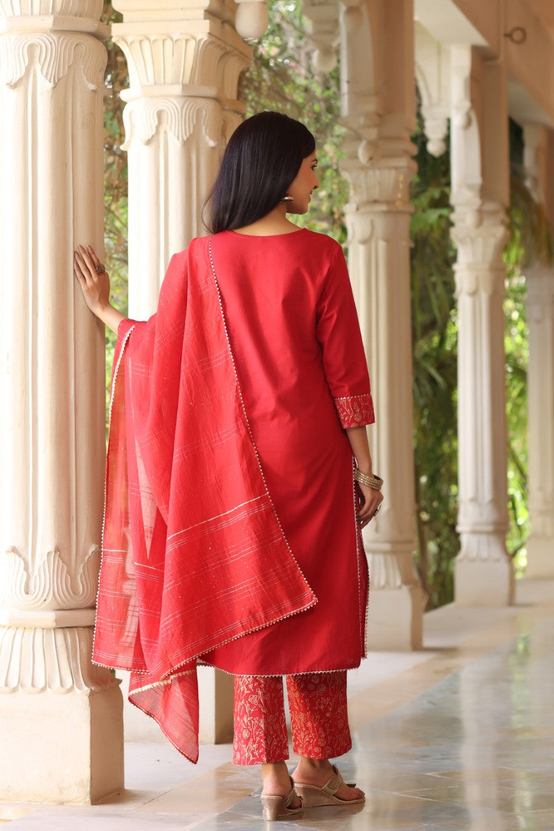 Women's Cotton Blend Printed Kurta Pant Dupatta Set