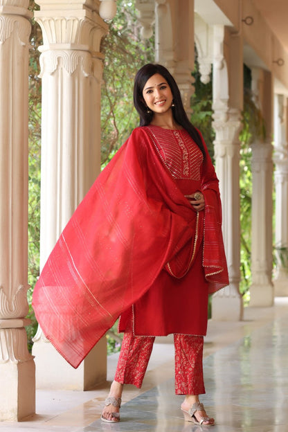 Women's Cotton Blend Printed Kurta Pant Dupatta Set