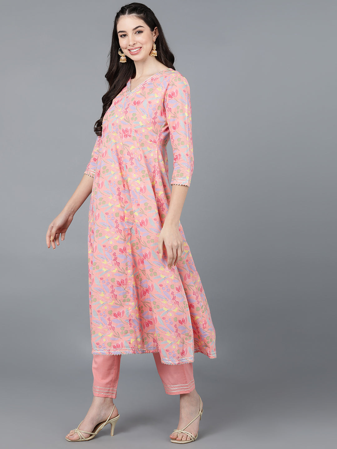 Color_Pink