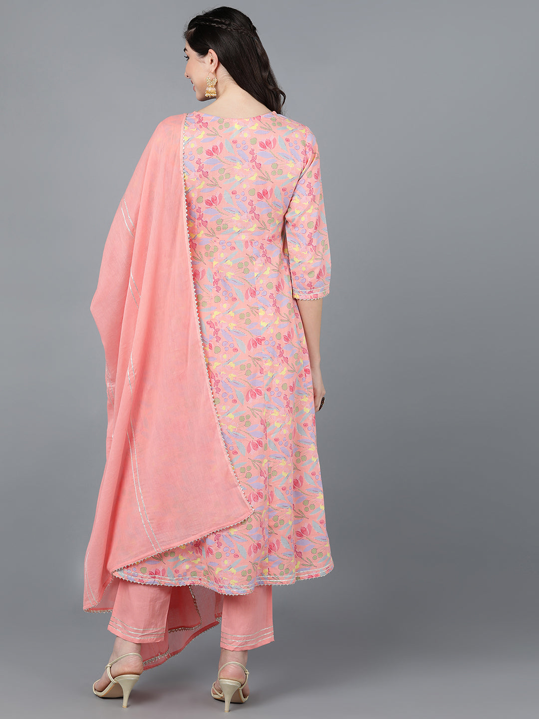 Color_Pink
