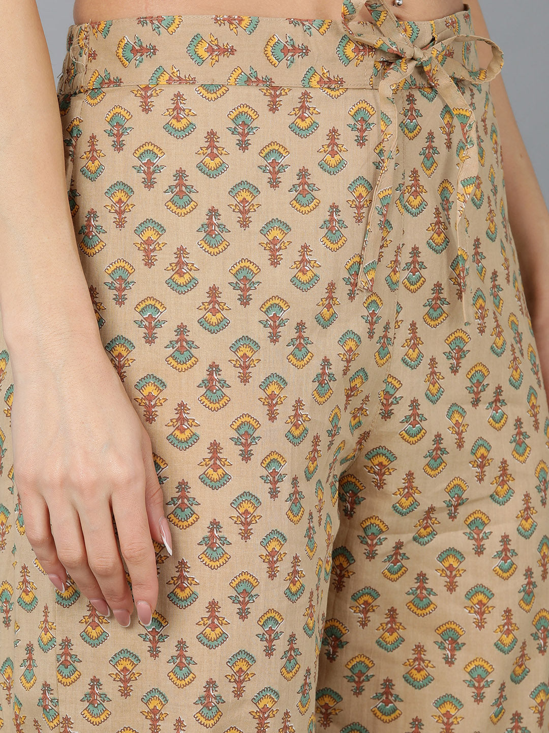Color_Beige
