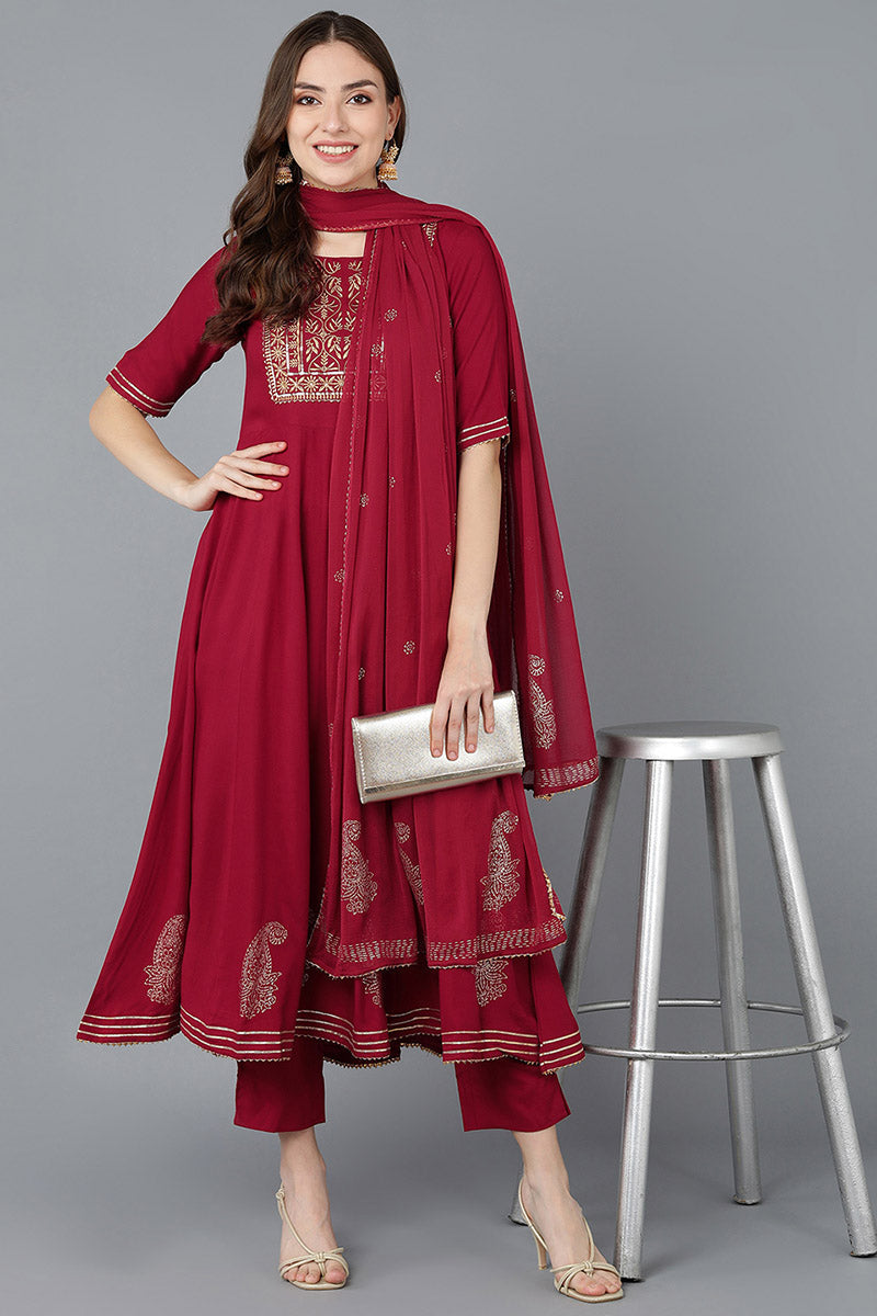 Women's Cotton Embroidered Kurta Pants With Dupatta