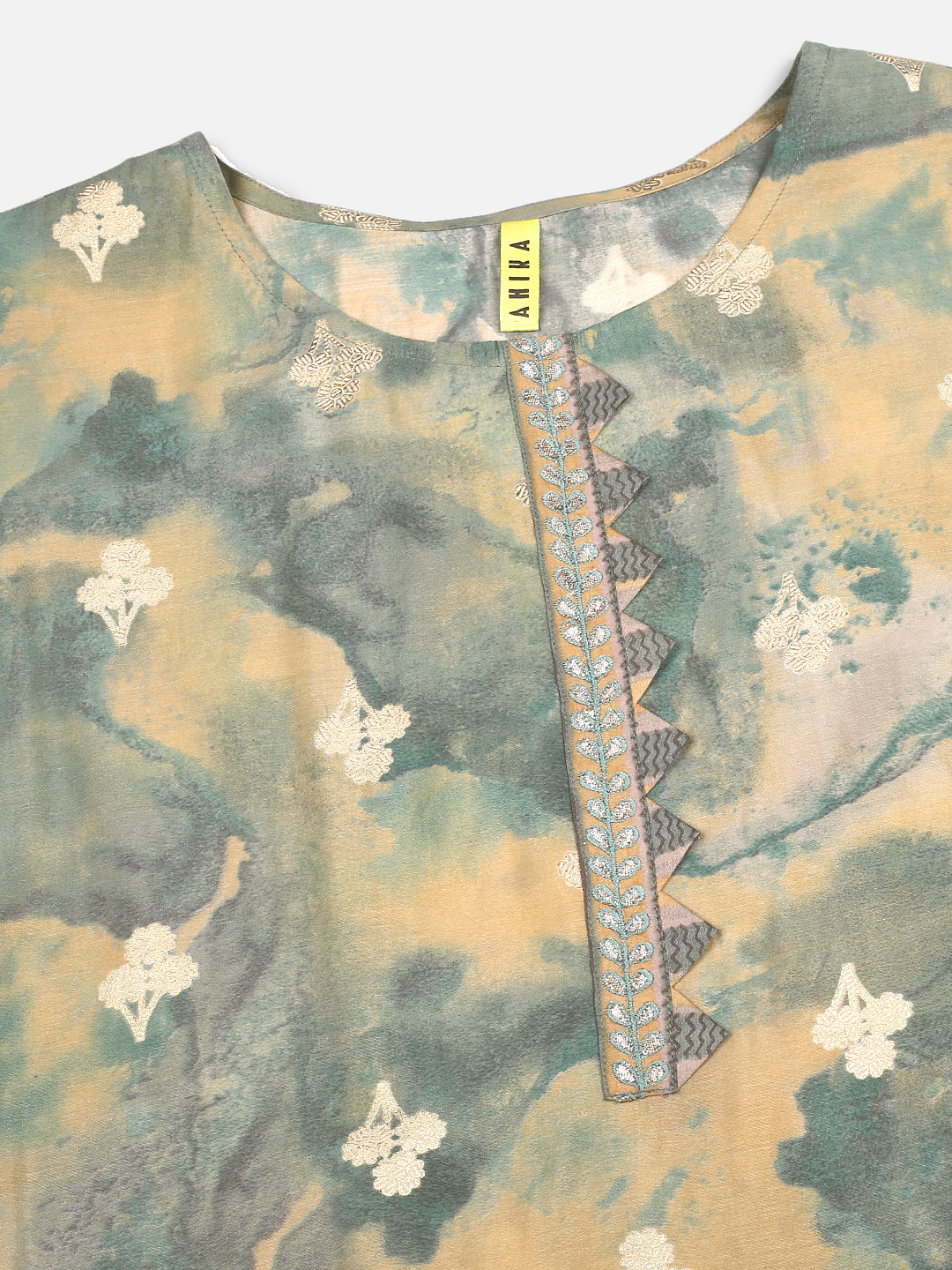 Color_Beige