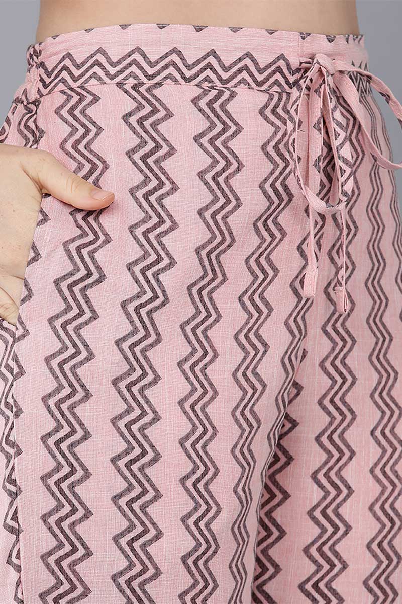 Women's Cotton Blend Printed Kurta Pants With Dupatta