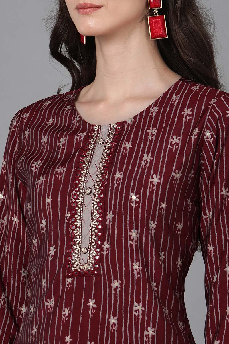 Color_Maroon