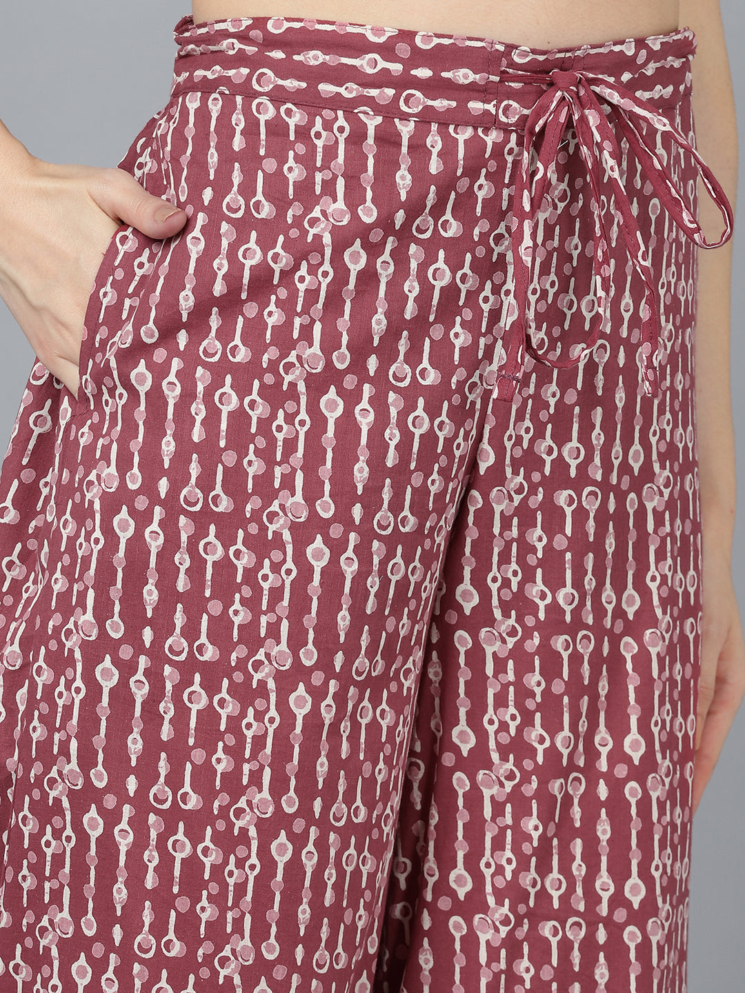 Color_Maroon