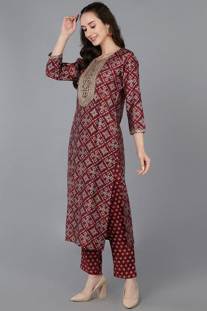Color_Maroon