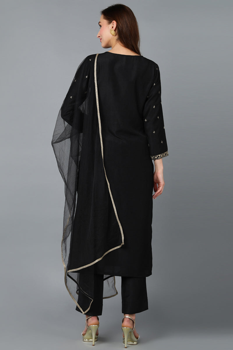 Color_Black