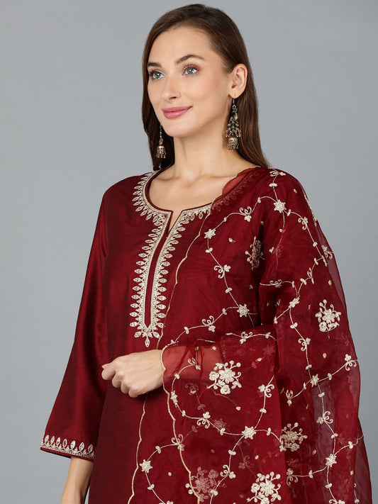 Color_Maroon