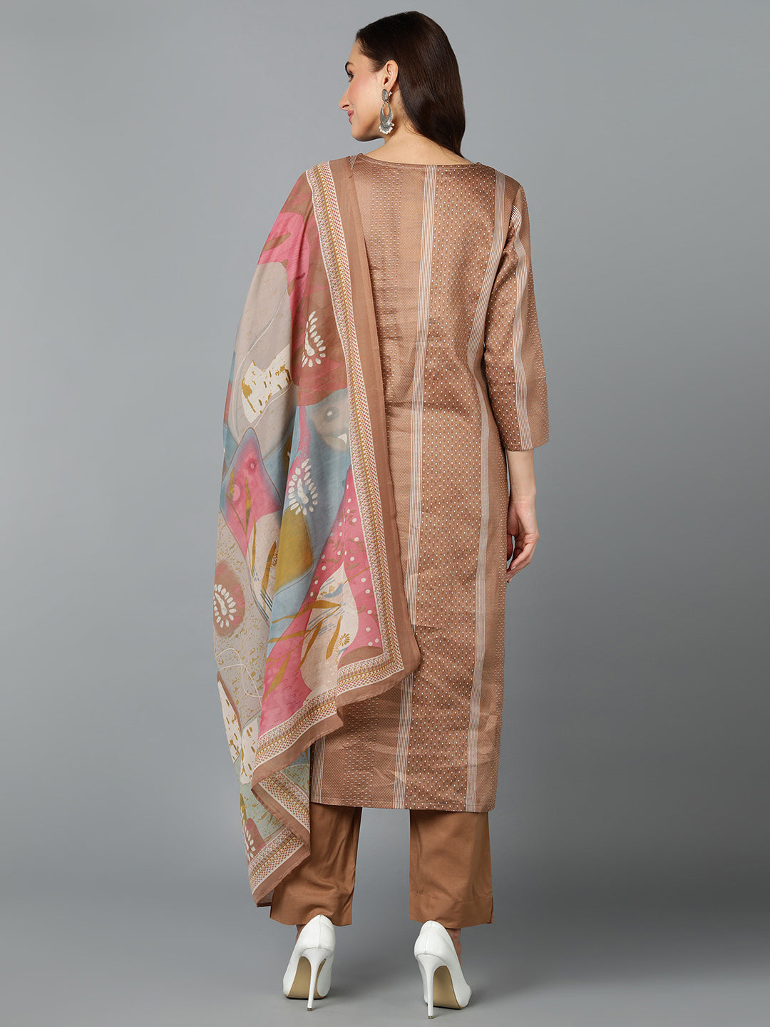Color_Brown