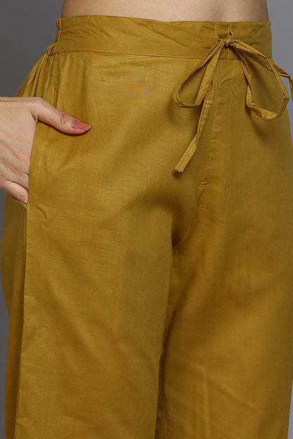 Women's Cotton Yellow Bandhani Printed Straight Kurta Pant With Dupatta