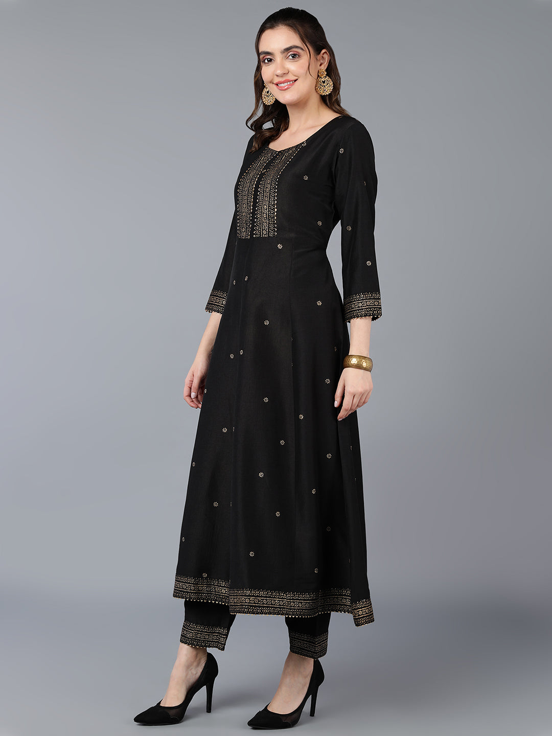 Color_Black