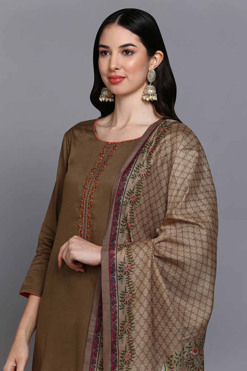Color_Brown
