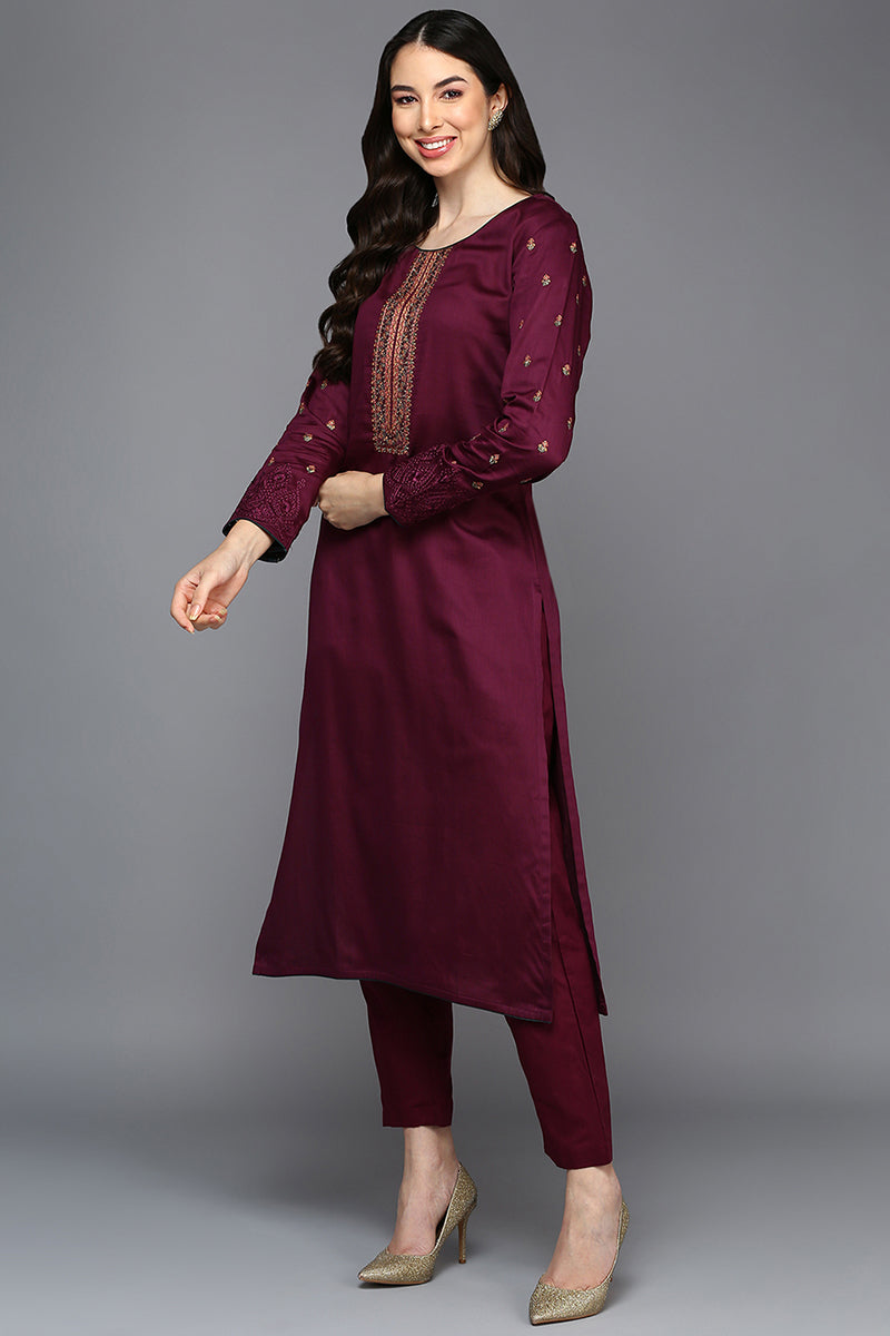 Color_Maroon