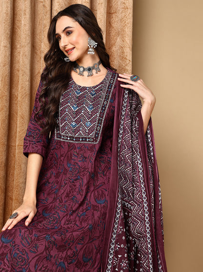 Color_Maroon