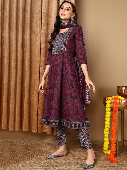 Color_Maroon