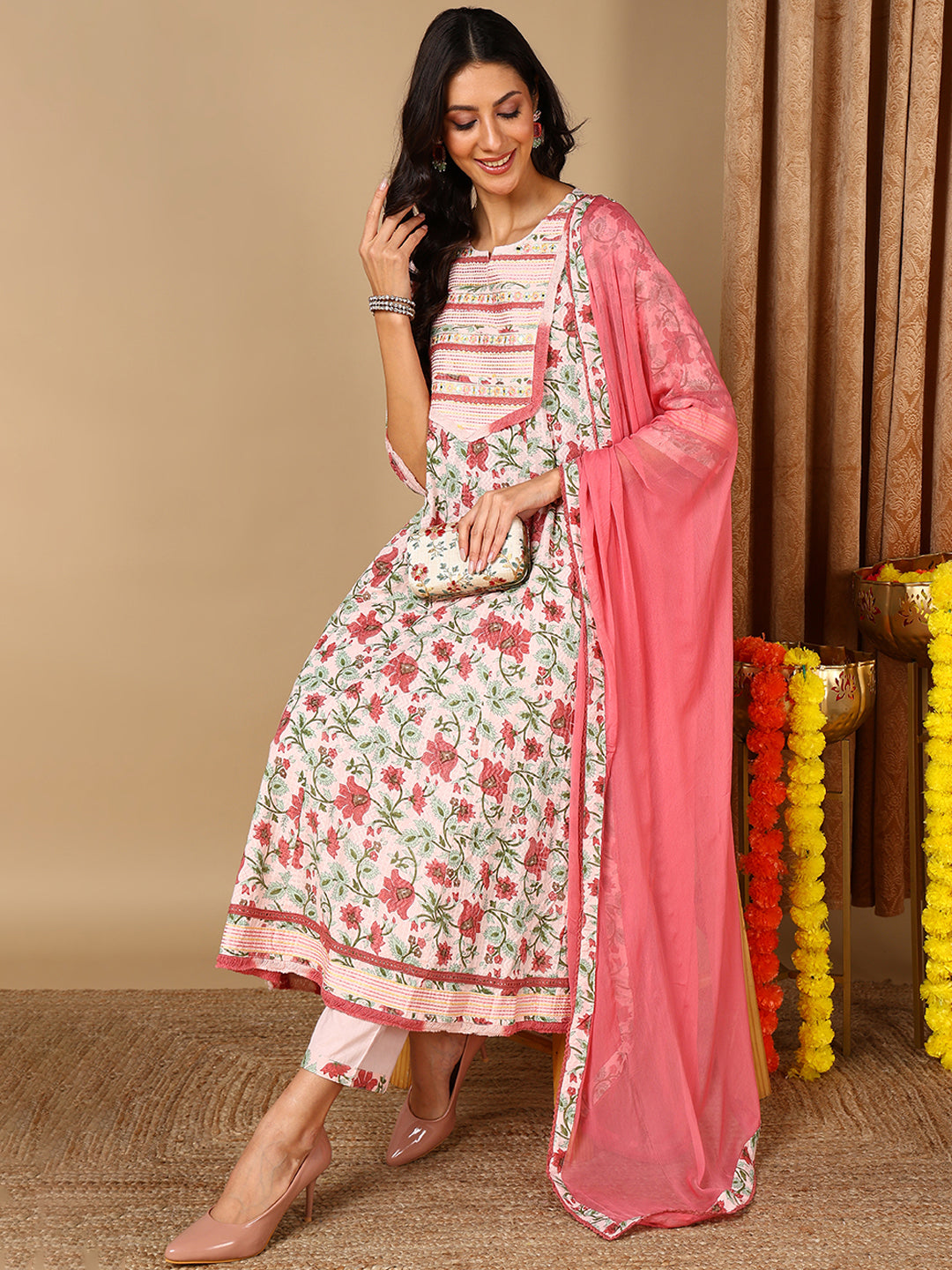 Color_Pink