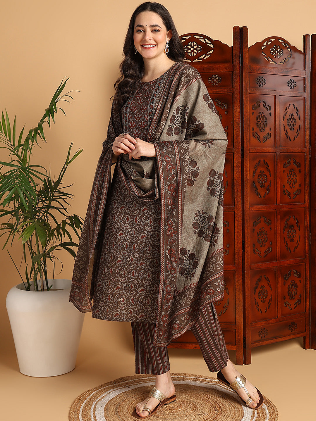 Color_Brown