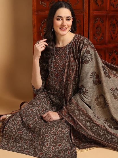 Color_Brown
