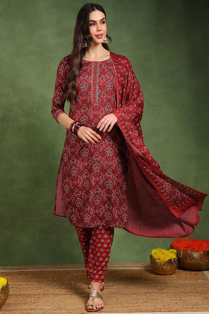 Women's Red Cotton Blend Floral Printed Straight Kurta Trouser With Dupatta