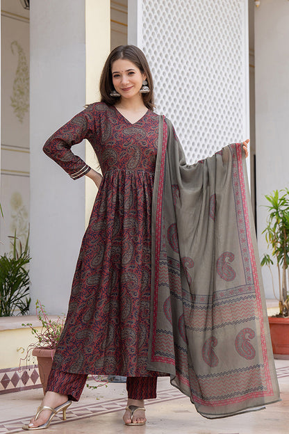 Women's Red Rayon Blend Paisley Printed A-Line Kurta Trouser With Dupatta