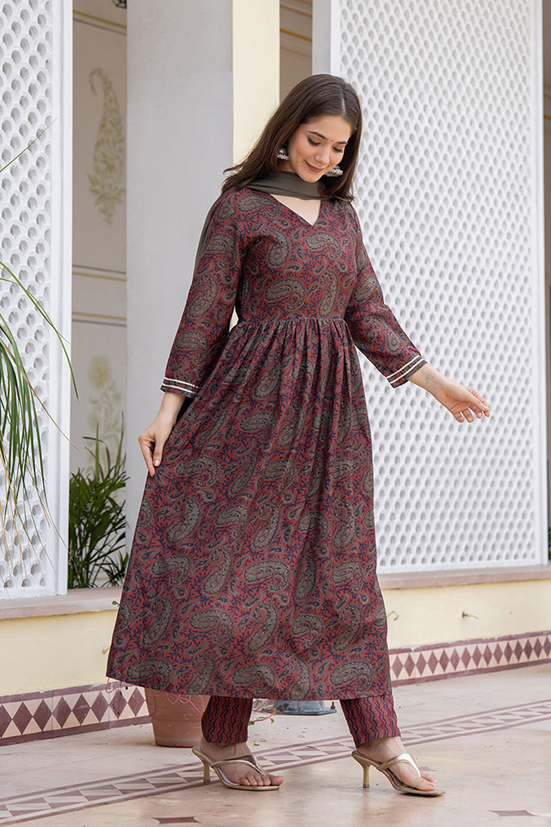 Women's Red Rayon Blend Paisley Printed A-Line Kurta Trouser With Dupatta