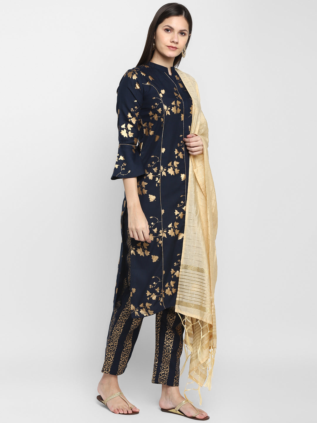 Women's Cotton Blend Kurta And Pant With Dupatta Set