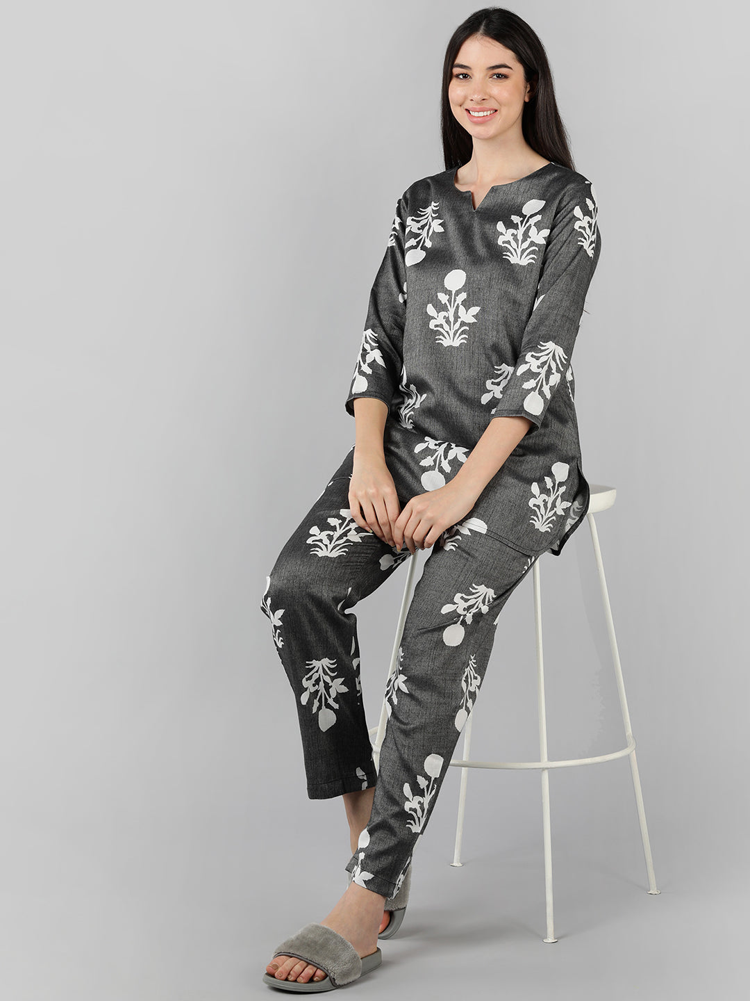 Women's Grey Cotton Floral Printed Night Suit
