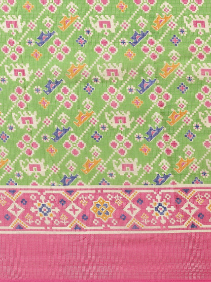 Women's Green::Pink Cotton Blend Printed Saree