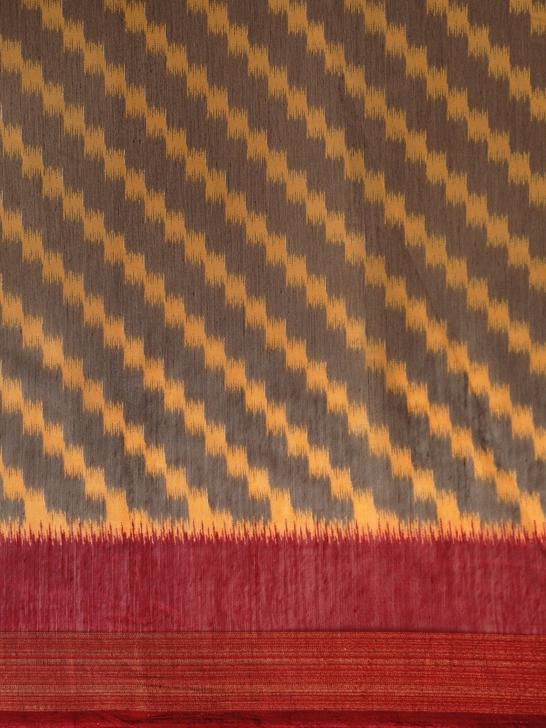 Women's Red Art Silk Printed Saree