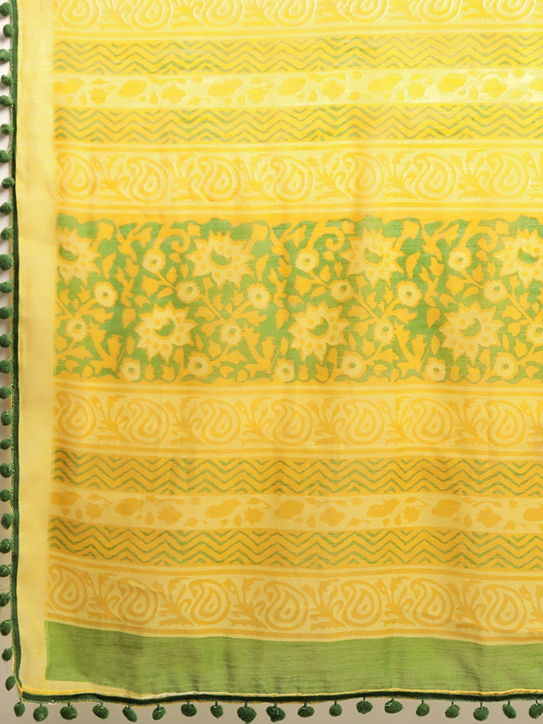 Women's Yellow Art Silk Printed Saree