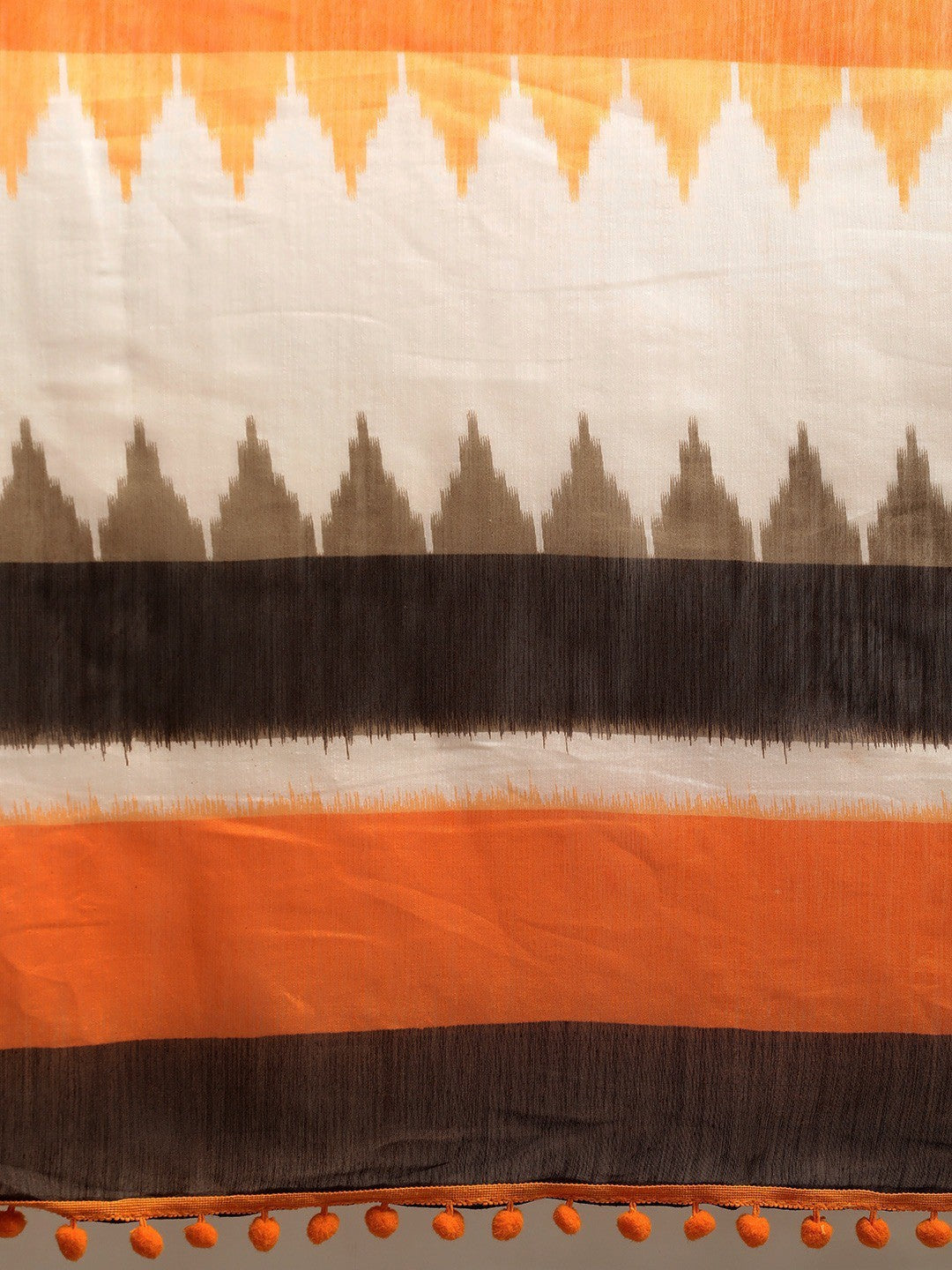 Women's OrangeÃ¢Â  Art Silk Printed Saree