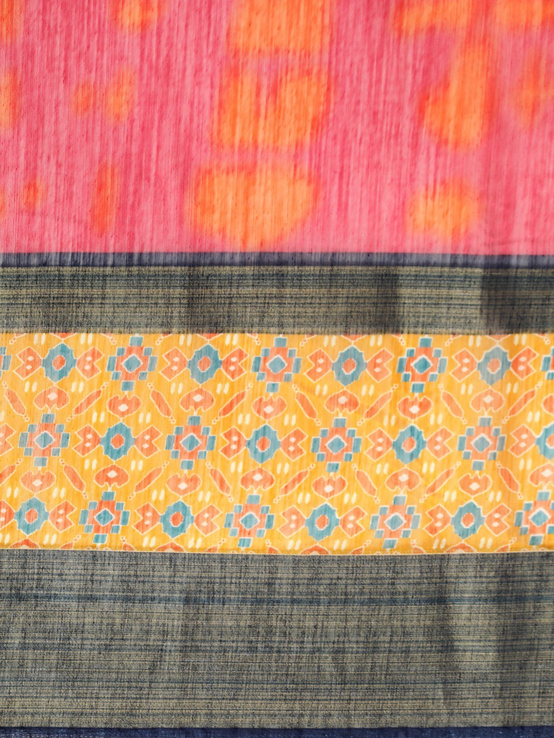 Women's Pink Art Silk Printed Saree
