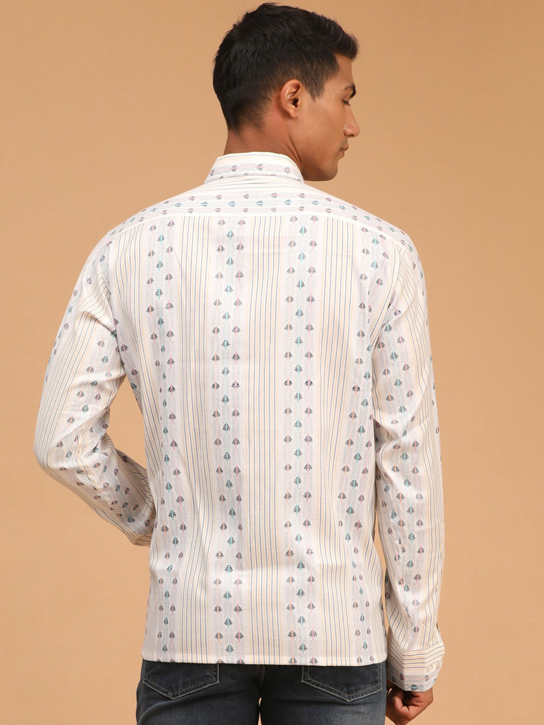 Color_White