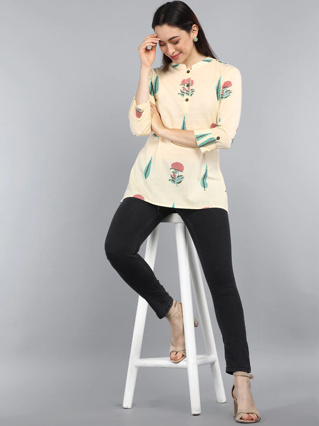 Women's Yellow Cotton Ethnic Motifs Printed
