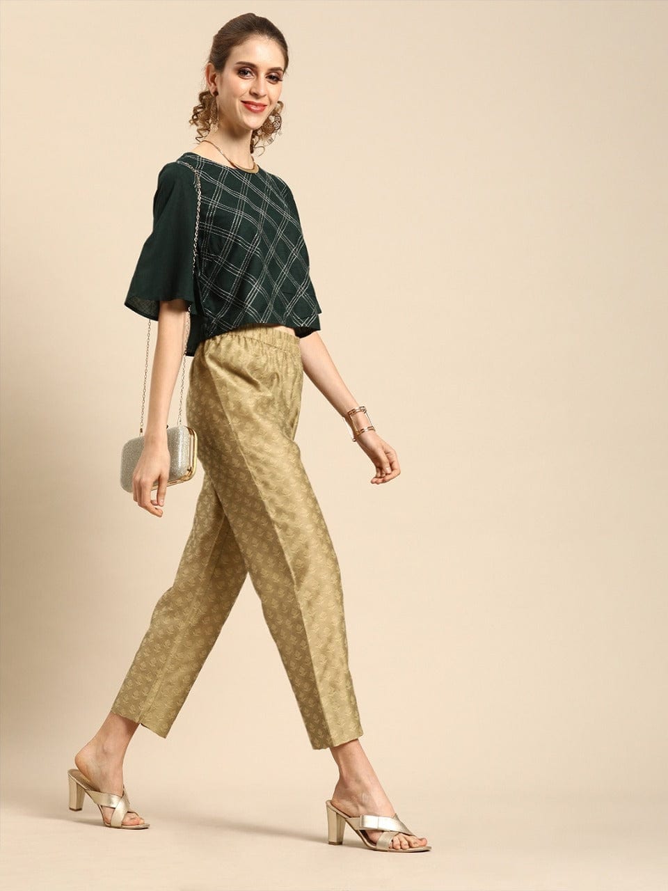Women's Golden & Beige Regular Fit Woven Design Cropped Regular Trousers