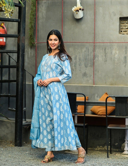 Women's Blue & White Embroidered Handblock Anarkali Kurta With Trousers & Dupatta Set
