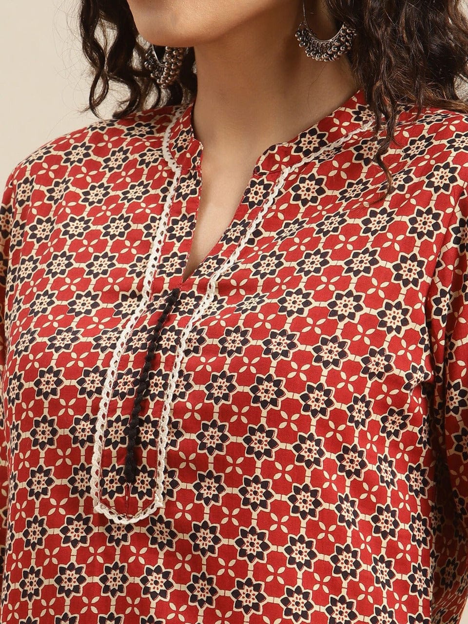 Women's Maroon Geometric Printed Cotton Kurta
