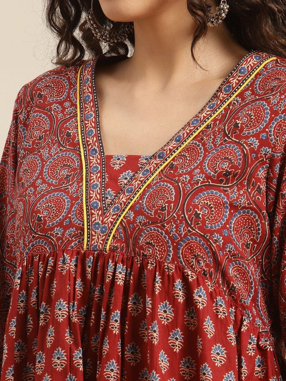 Women's Maroon Ethnic Motifs Printed Kurta