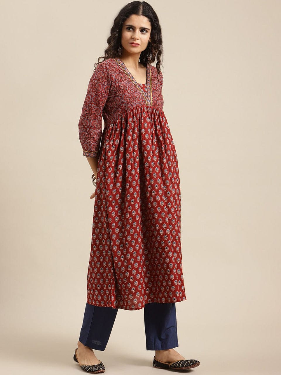 Women's Maroon Ethnic Motifs Printed Kurta