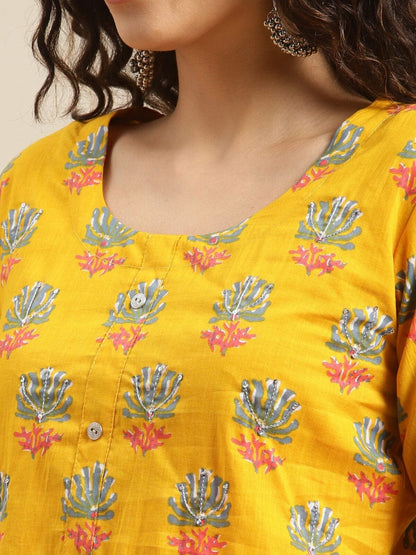 Women's Yellow Floral Printed Kurta