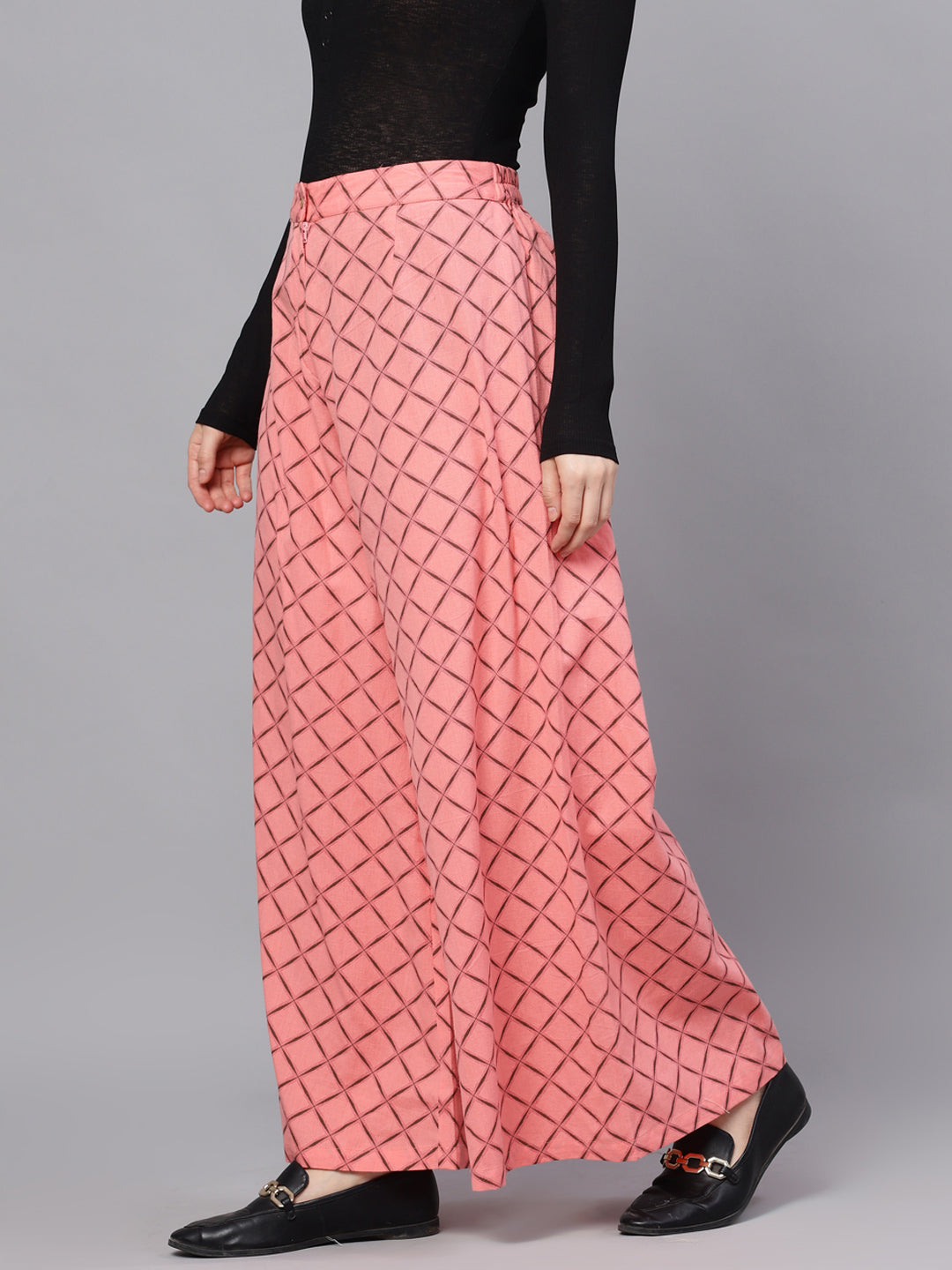 Women's Pink Geometric Print Relaxed Fit Palazzo