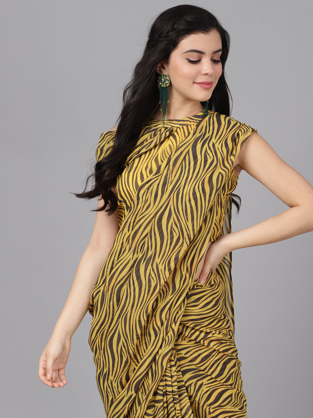 Women's Yellow Animal Print Georgette Saree