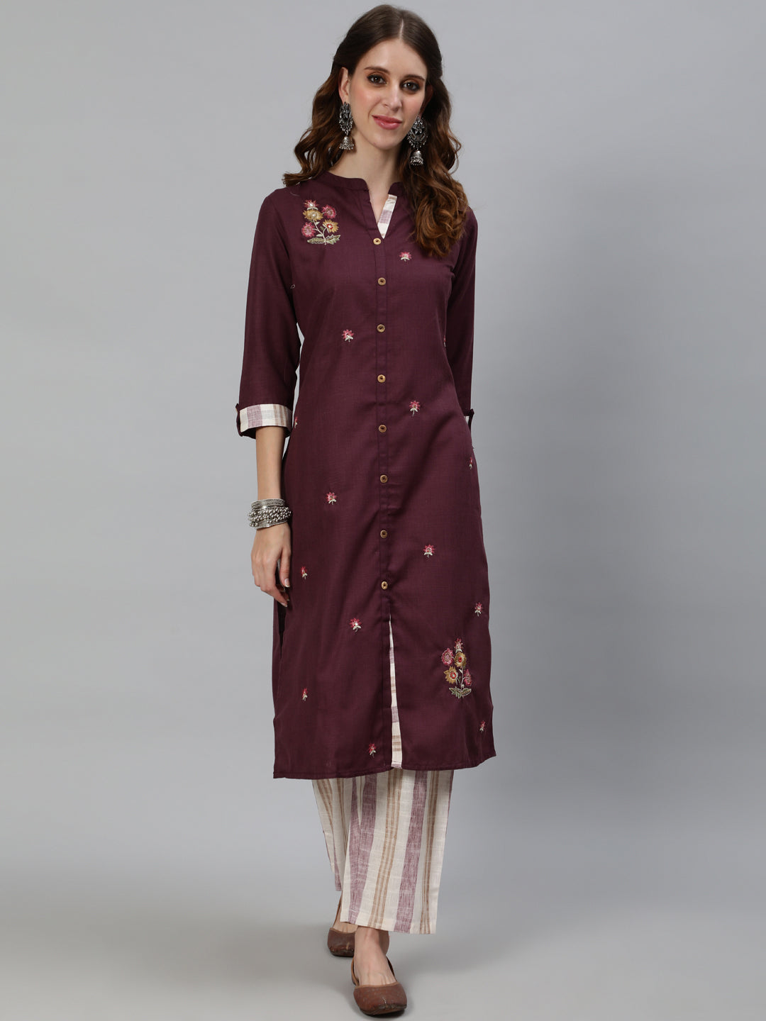 Women's Floral Embroidered Straight Kurta with Pant