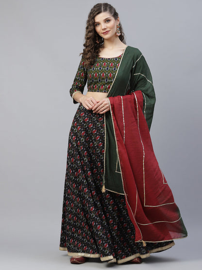 Women's Green Patola Print Lehenga Choli With Dupatta
