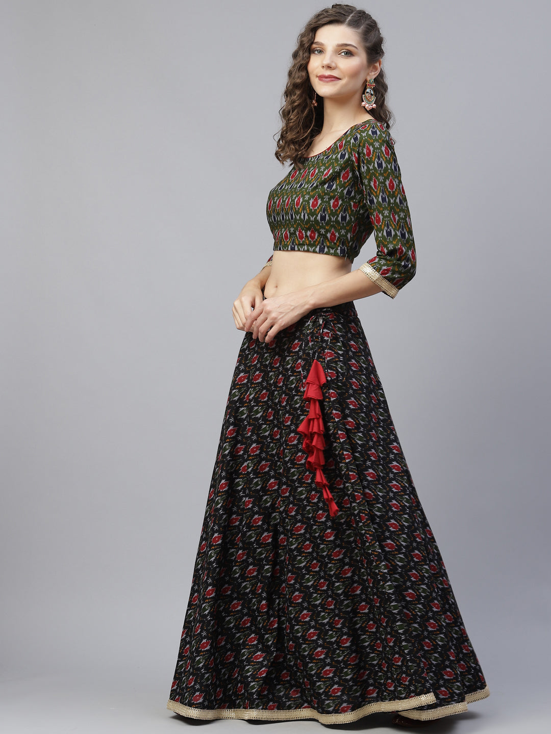 Women's Green Patola Print Lehenga Choli With Dupatta