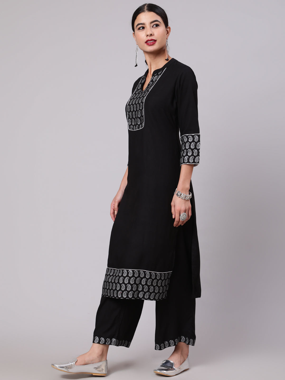 Color_Black