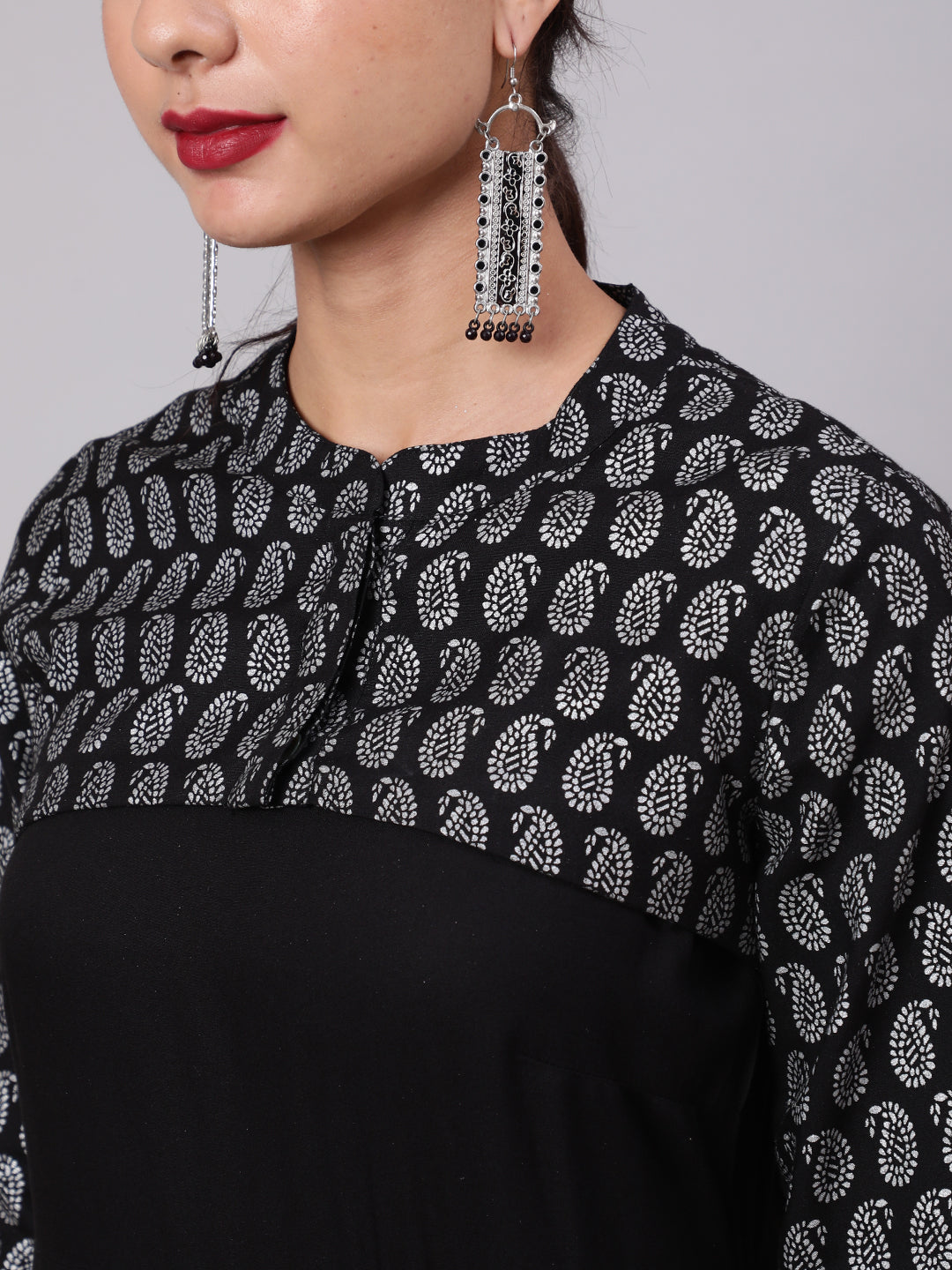 Color_Black