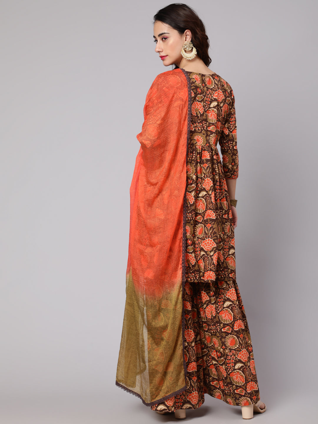 Color_Brown